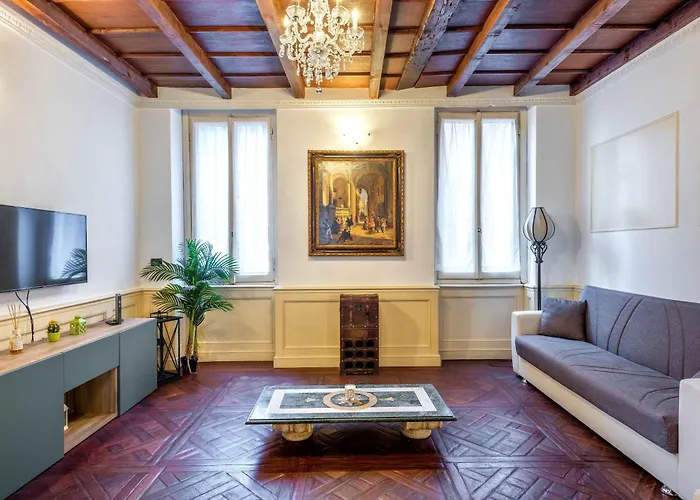 Exclusive 4 Bedrooms Apartment Near Duomo